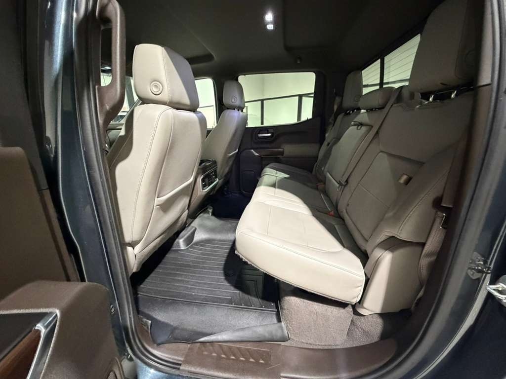 GMC Sierra 1500 SLT Crew Cab Long Box 2WD 2019