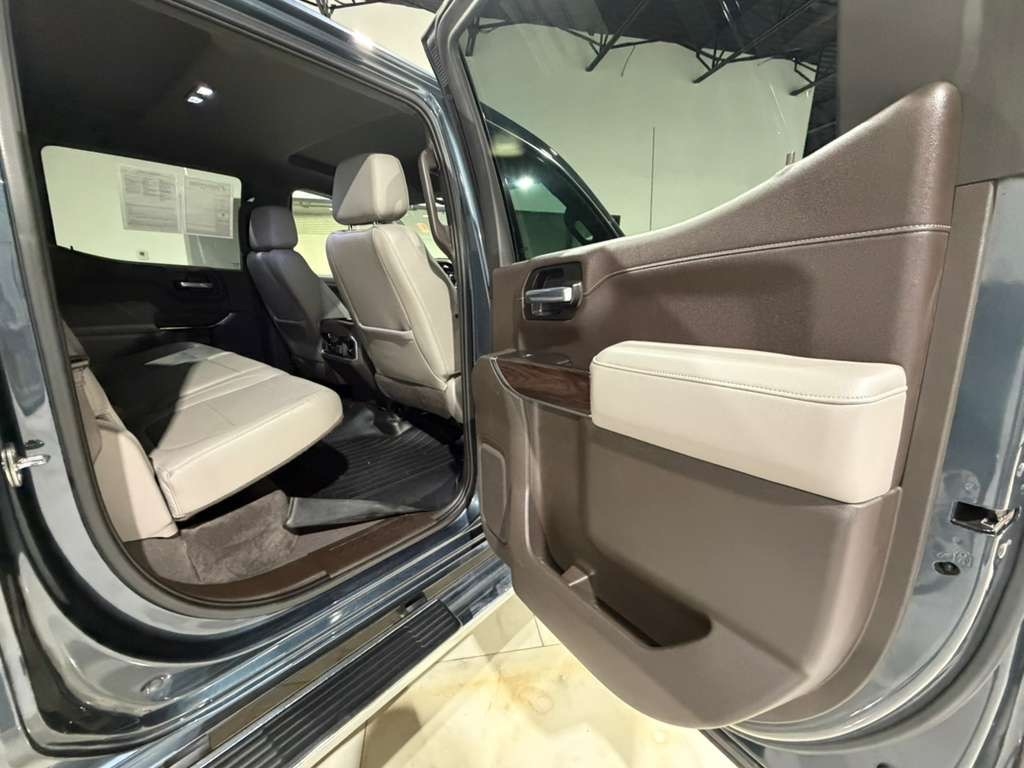 GMC Sierra 1500 SLT Crew Cab Long Box 2WD 2019