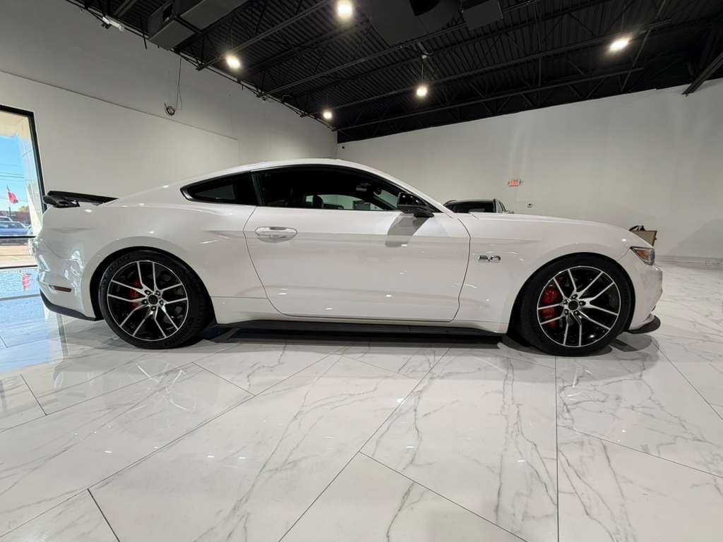 Ford Mustang GT Coupe 2017