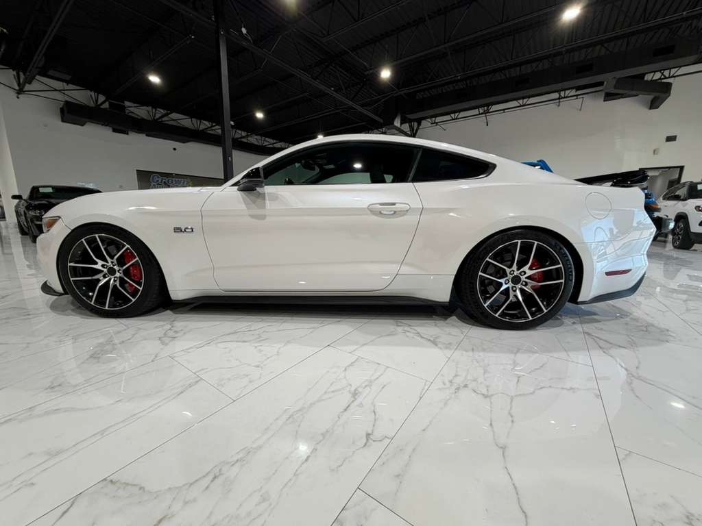 Ford Mustang GT Coupe 2017