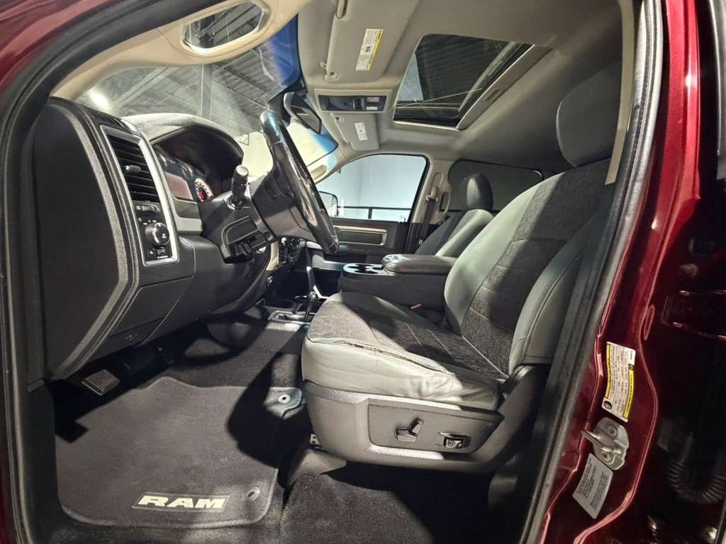 RAM 2500 Power Wagon Crew Cab SWB 4WD 2016