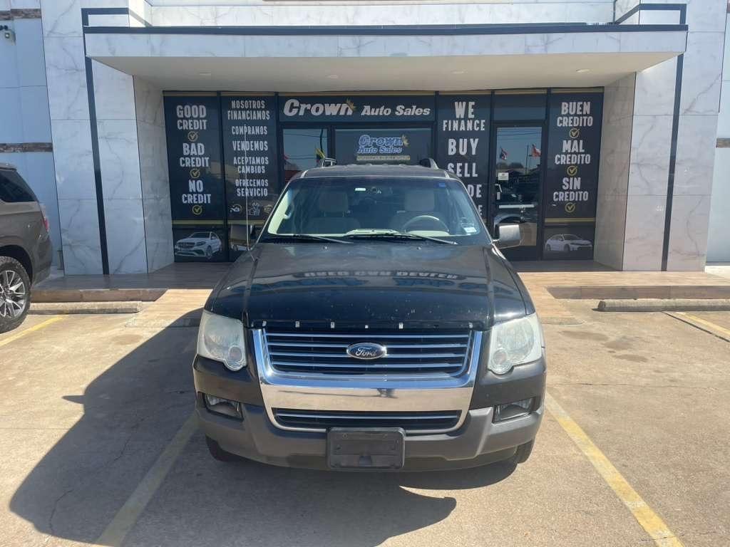 Ford Explorer XLT 4.0L 2WD 2006