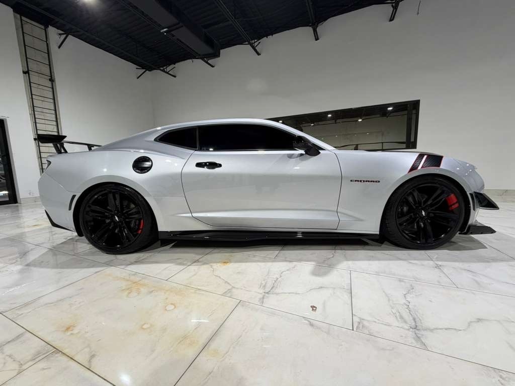 Chevrolet Camaro 2SS Coupe 6M 2018