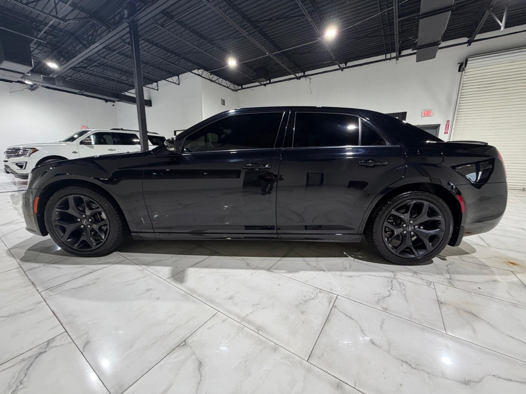 Chrysler 300 S RWD 2021