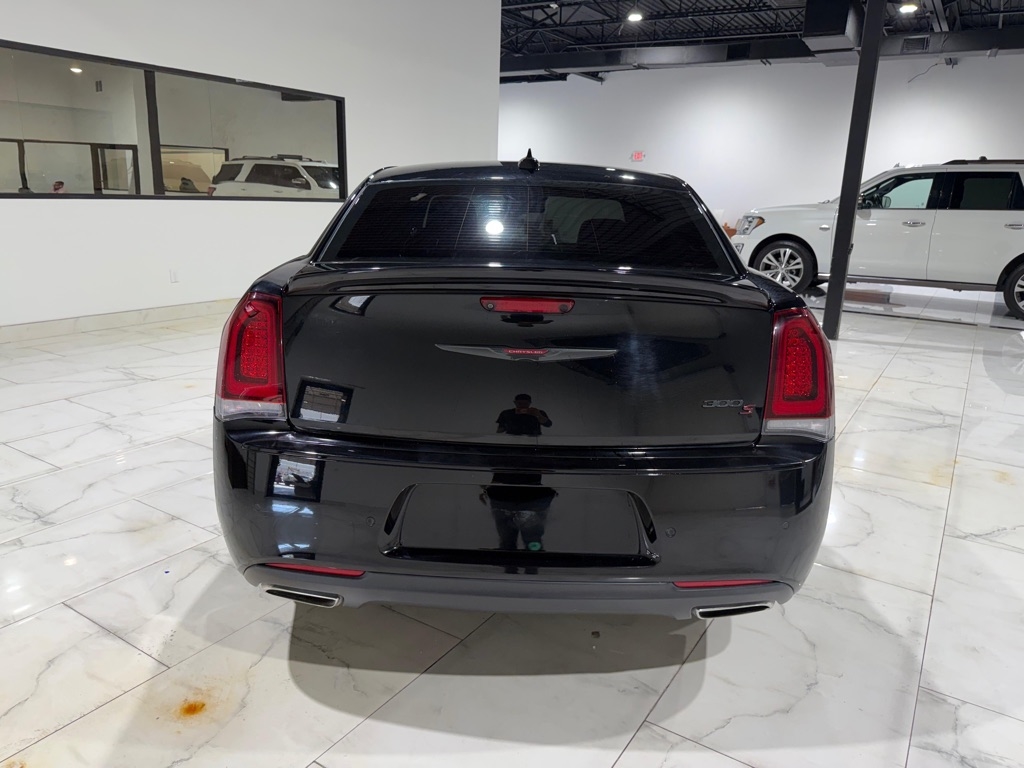 Chrysler 300 S RWD 2021