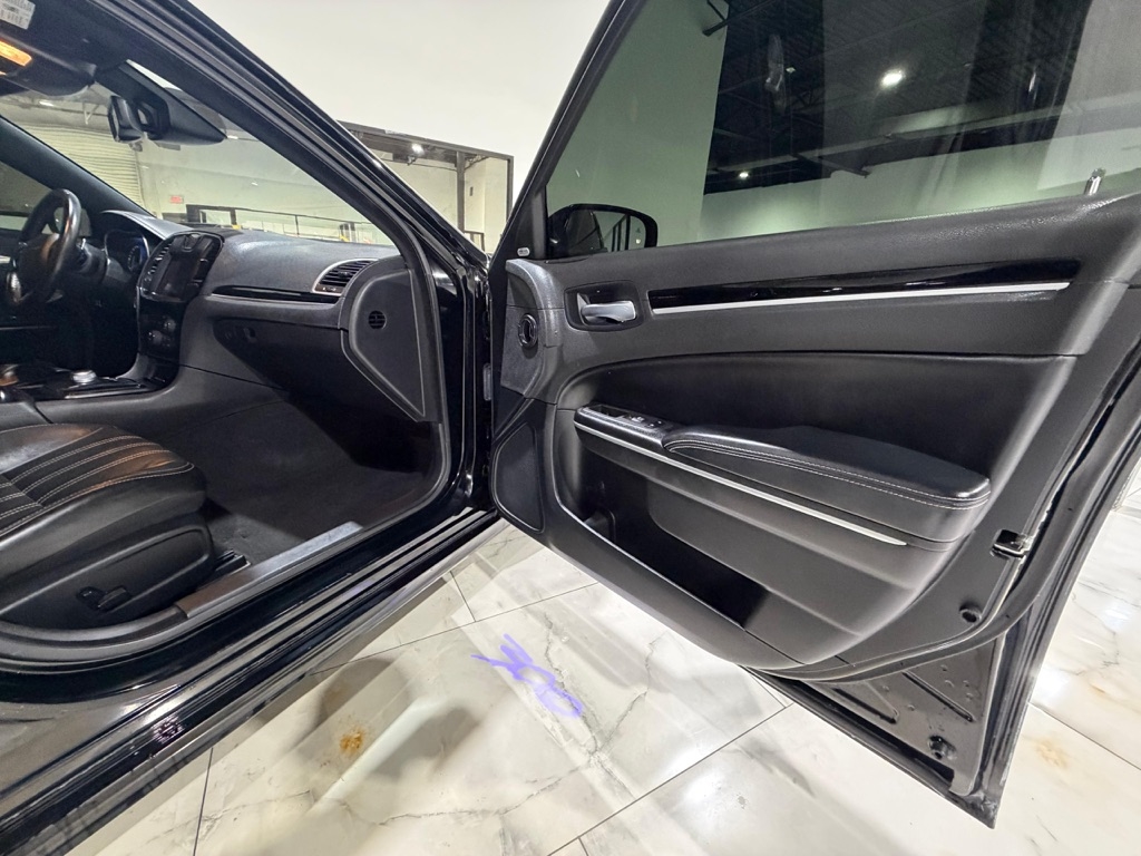 Chrysler 300 S RWD 2021