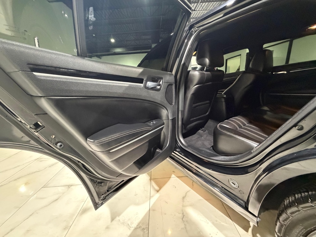 Chrysler 300 S RWD 2021