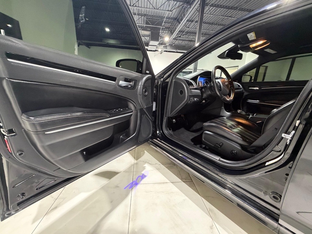 Chrysler 300 S RWD 2021