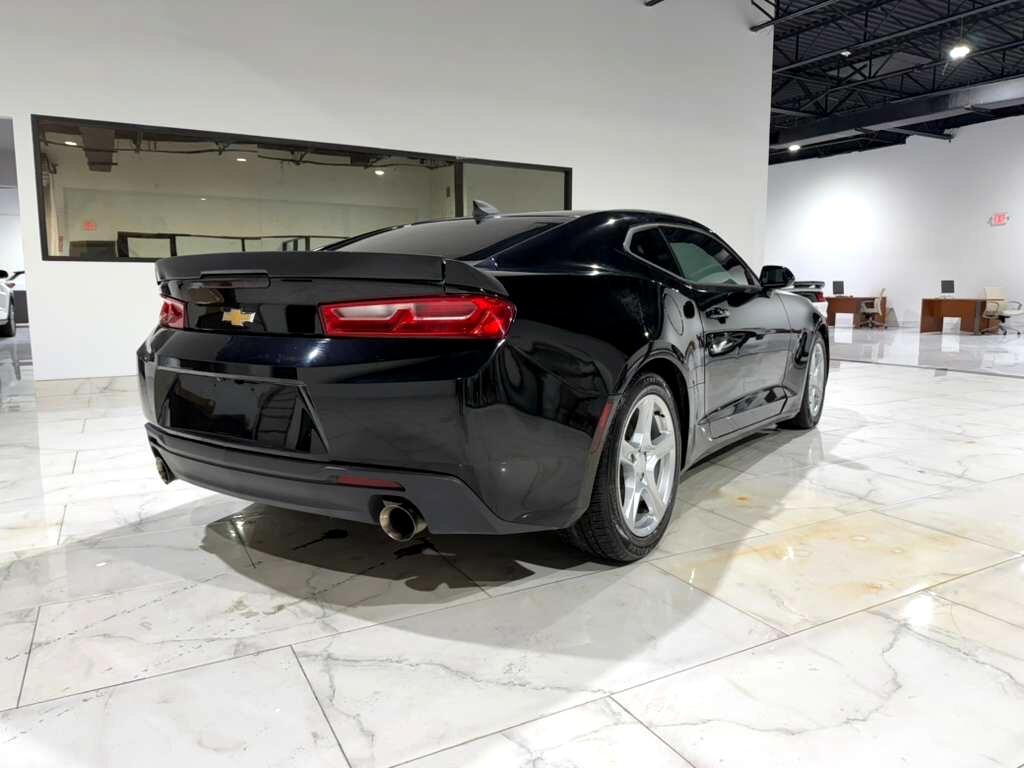 Chevrolet Camaro 1LS Coupe 6M 2018