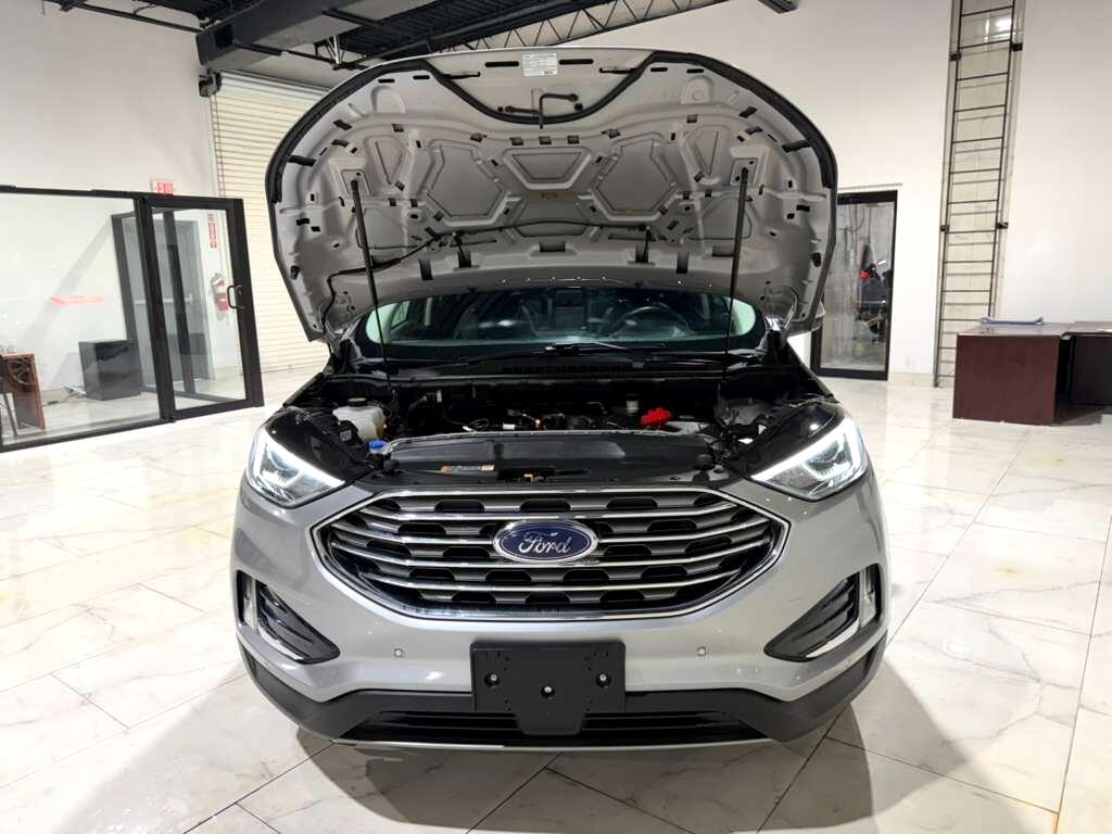 Ford Edge Titanium AWD 2021
