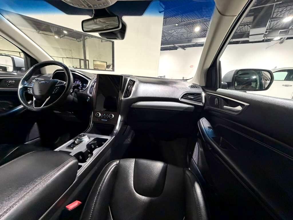 Ford Edge Titanium AWD 2021