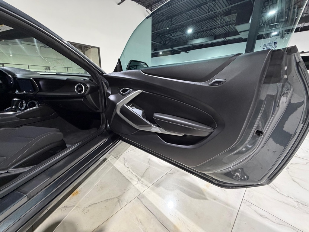 Chevrolet Camaro 1SS Coupe 2017