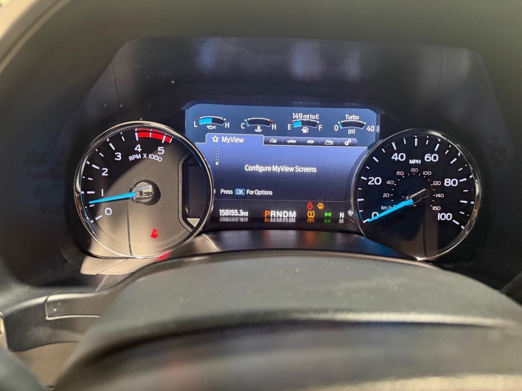 Ford F-350 SD Platinum Crew Cab Long Box 4WD DRW 2020