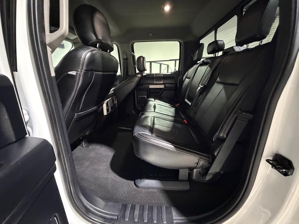 Ford F-350 SD Platinum Crew Cab Long Box 4WD DRW 2020