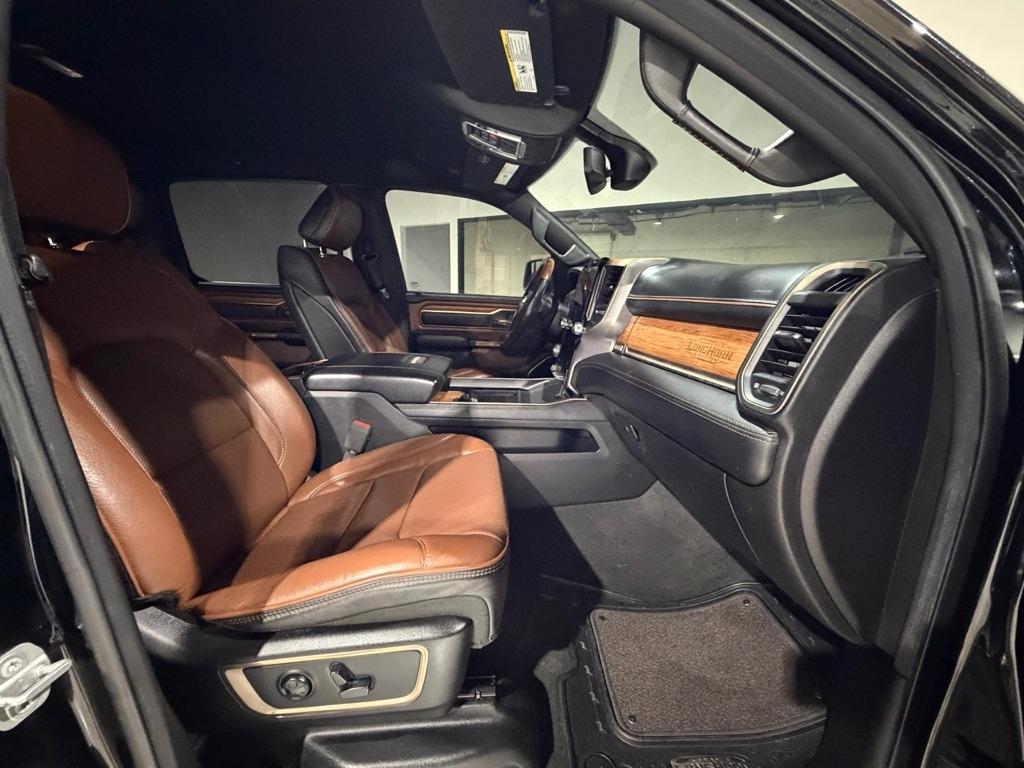 RAM 1500 Longhorn Crew Cab SWB 4WD 2020
