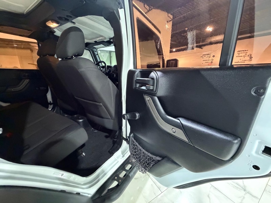 Jeep Wrangler Unlimited Sport 4WD 2016