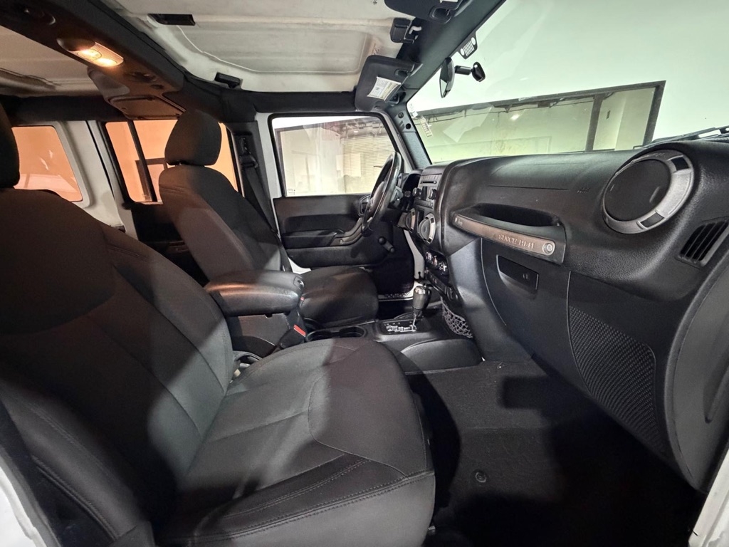 Jeep Wrangler Unlimited Sport 4WD 2016