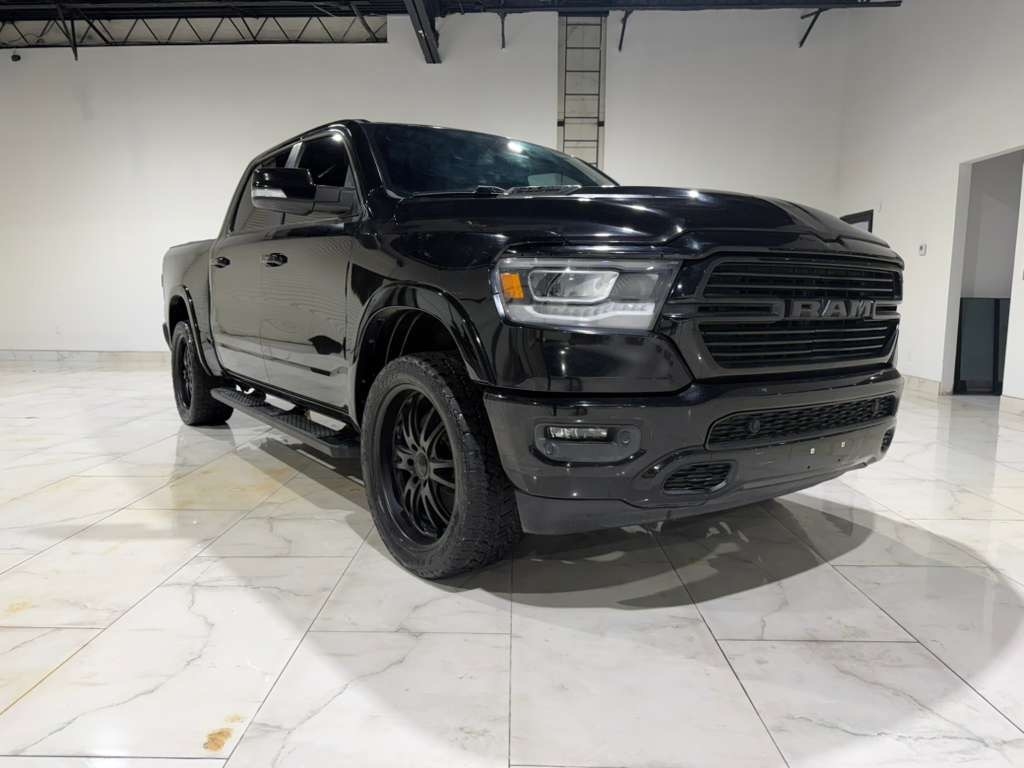RAM 1500 Laramie Crew Cab SWB 2WD 2019