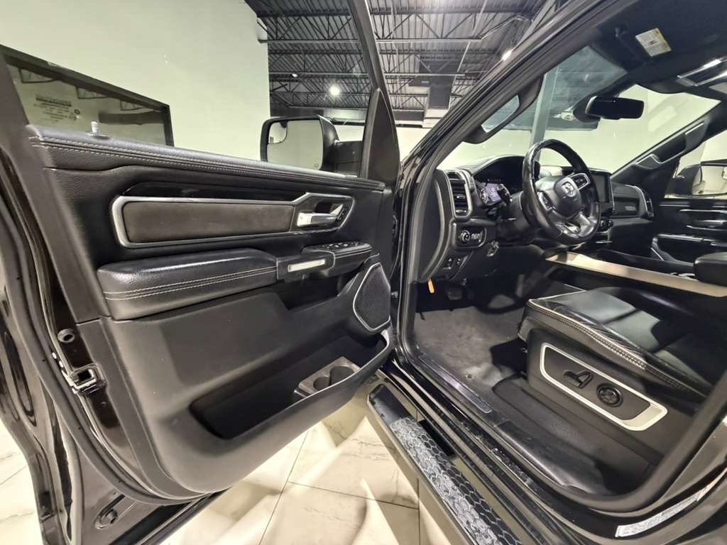 RAM 1500 Laramie Crew Cab SWB 2WD 2019