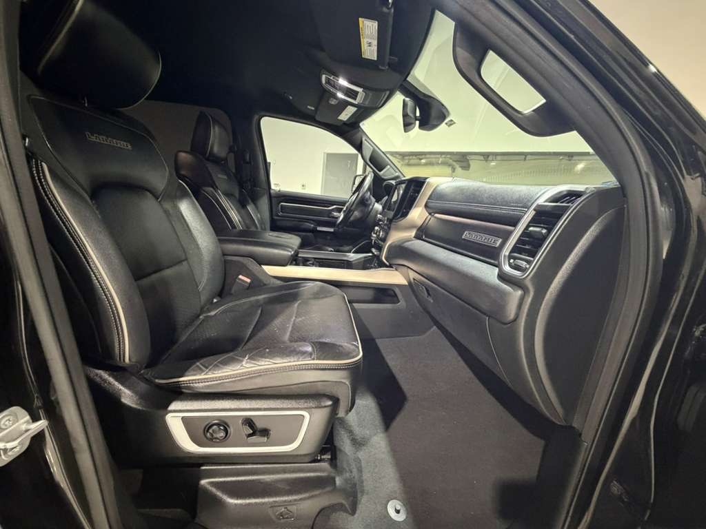 RAM 1500 Laramie Crew Cab SWB 2WD 2019