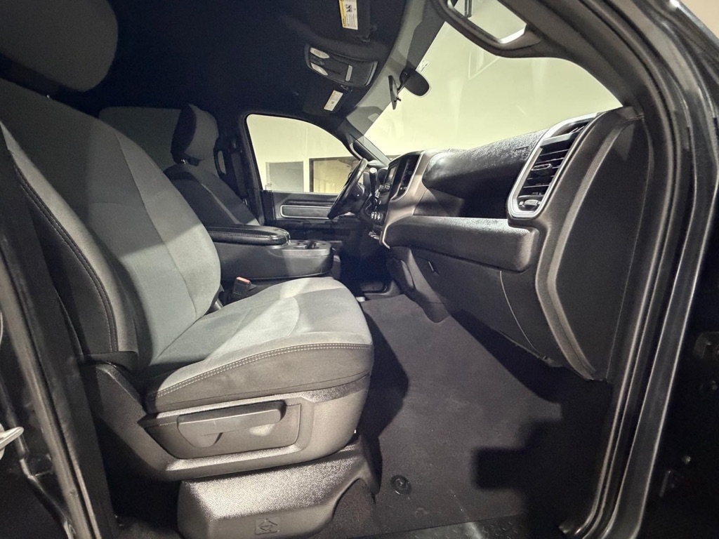 RAM 2500 Tradesman Crew Cab SWB 4WD 2021