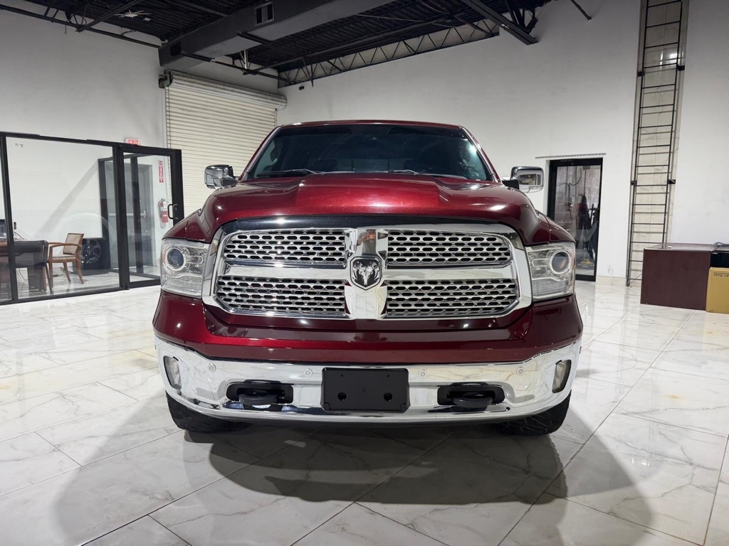 RAM 1500 Laramie Crew Cab SWB 4WD 2016
