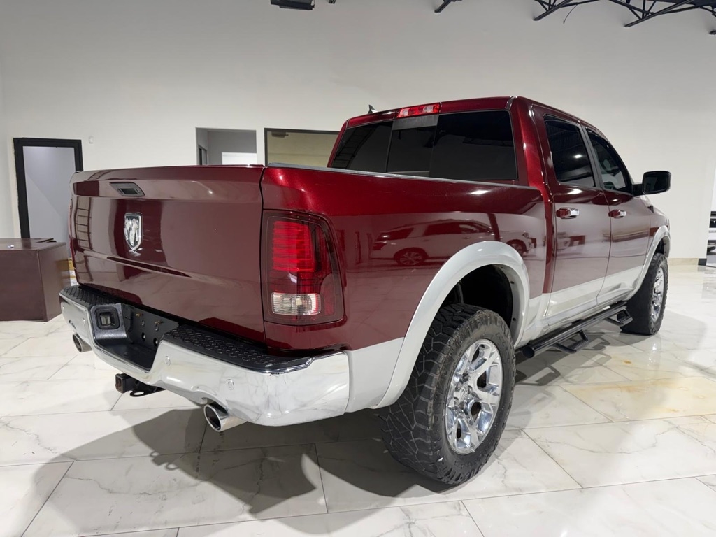 RAM 1500 Laramie Crew Cab SWB 4WD 2016