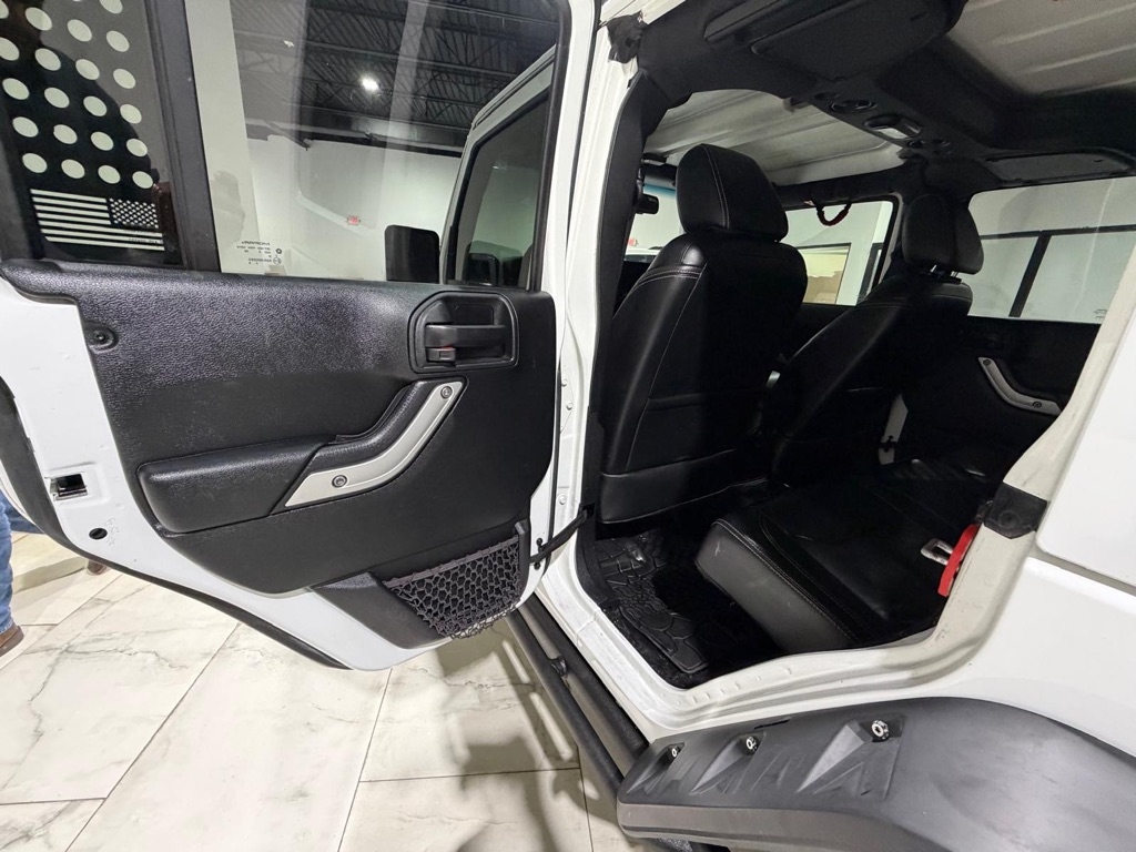 Jeep Wrangler Unlimited Rubicon 4WD 2017