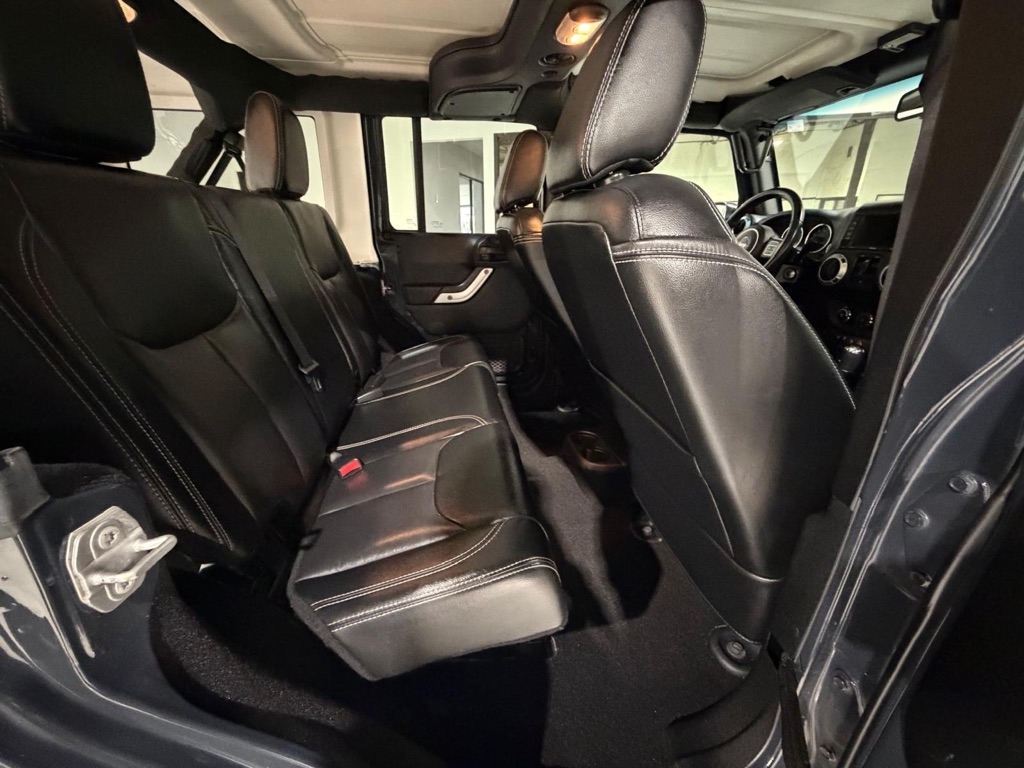 Jeep Wrangler Unlimited Rubicon 4WD 2017