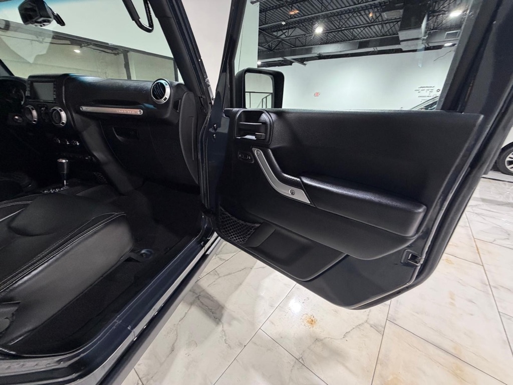 Jeep Wrangler Unlimited Rubicon 4WD 2017