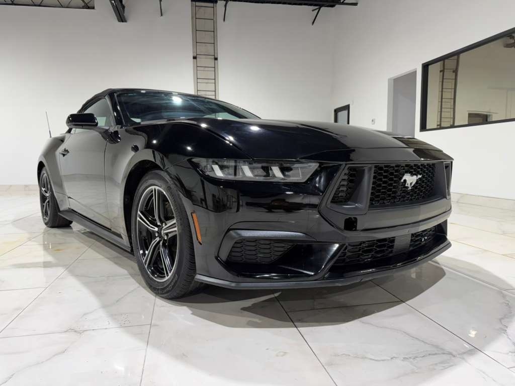 Ford Mustang EcoBoost Premium Convertible 2024