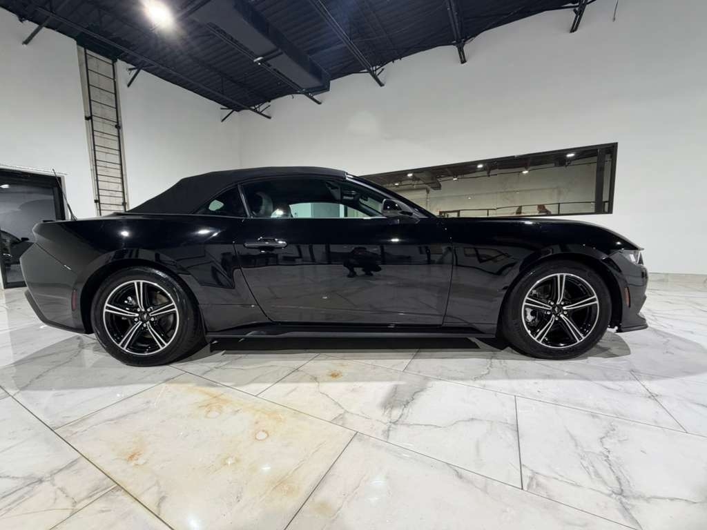 Ford Mustang EcoBoost Premium Convertible 2024