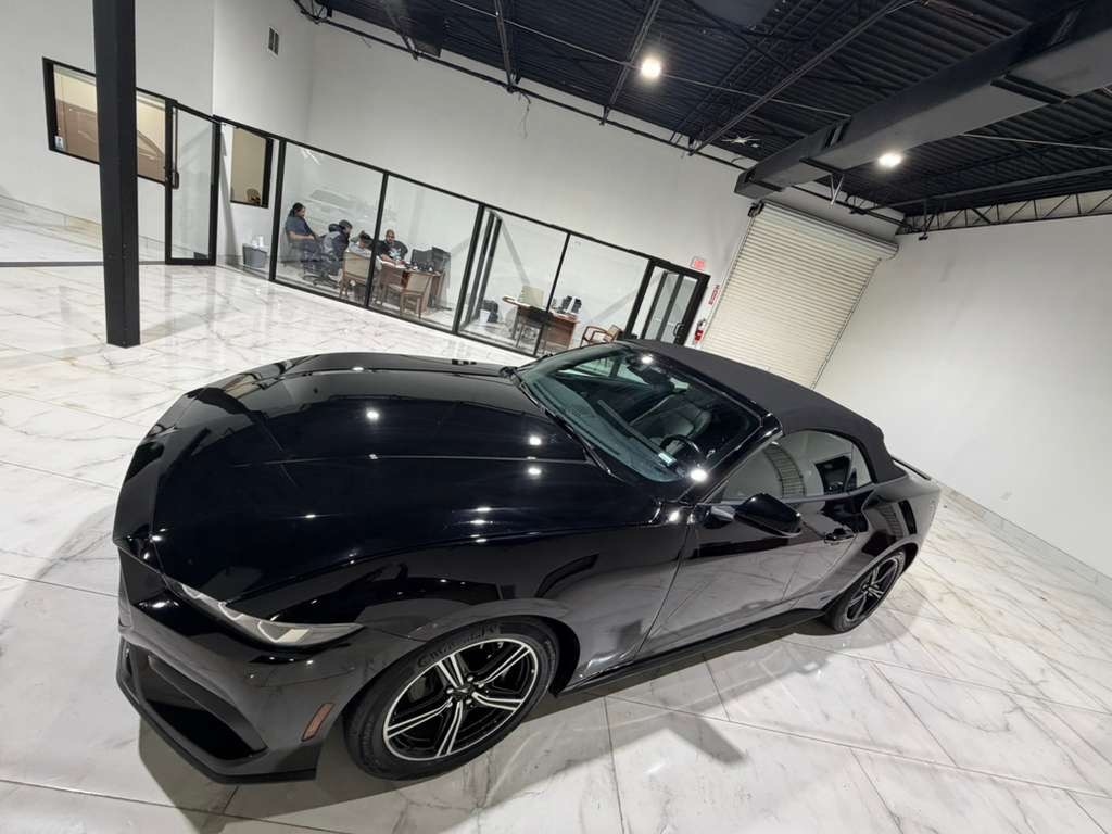 Ford Mustang EcoBoost Premium Convertible 2024