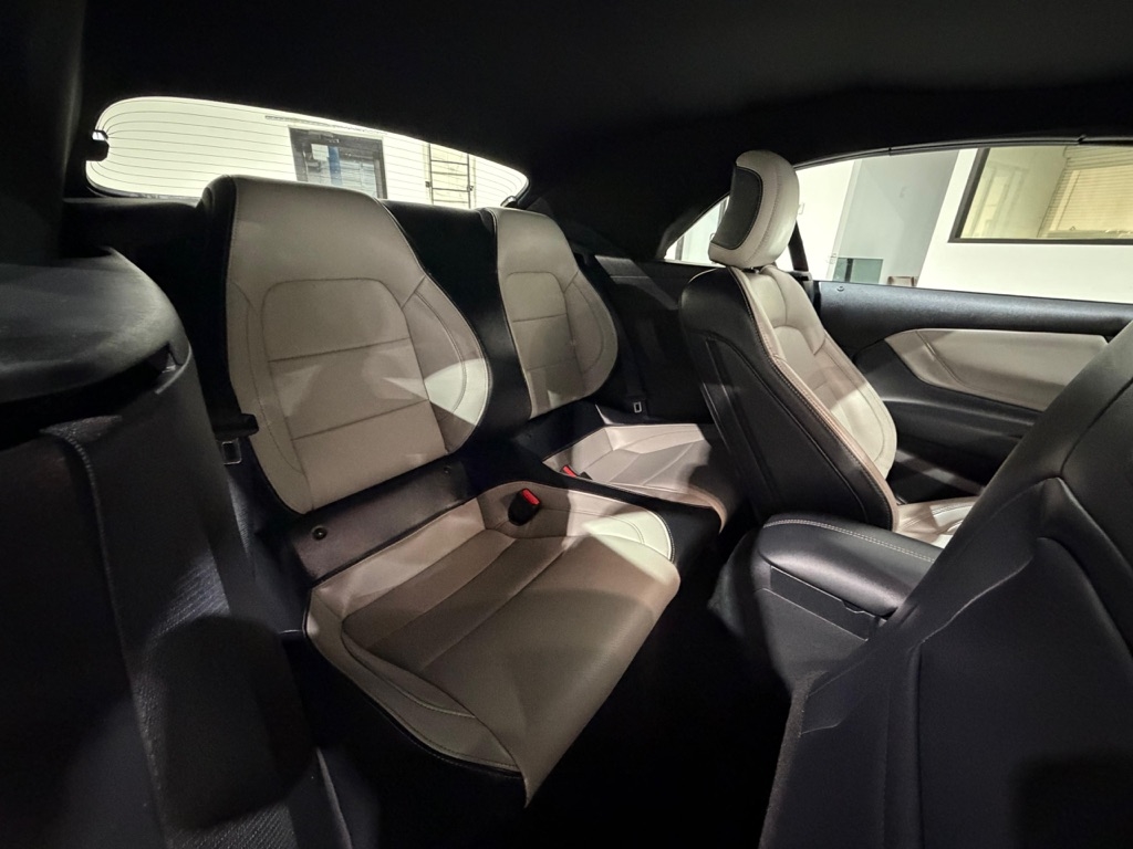 Ford Mustang EcoBoost Premium Convertible 2024