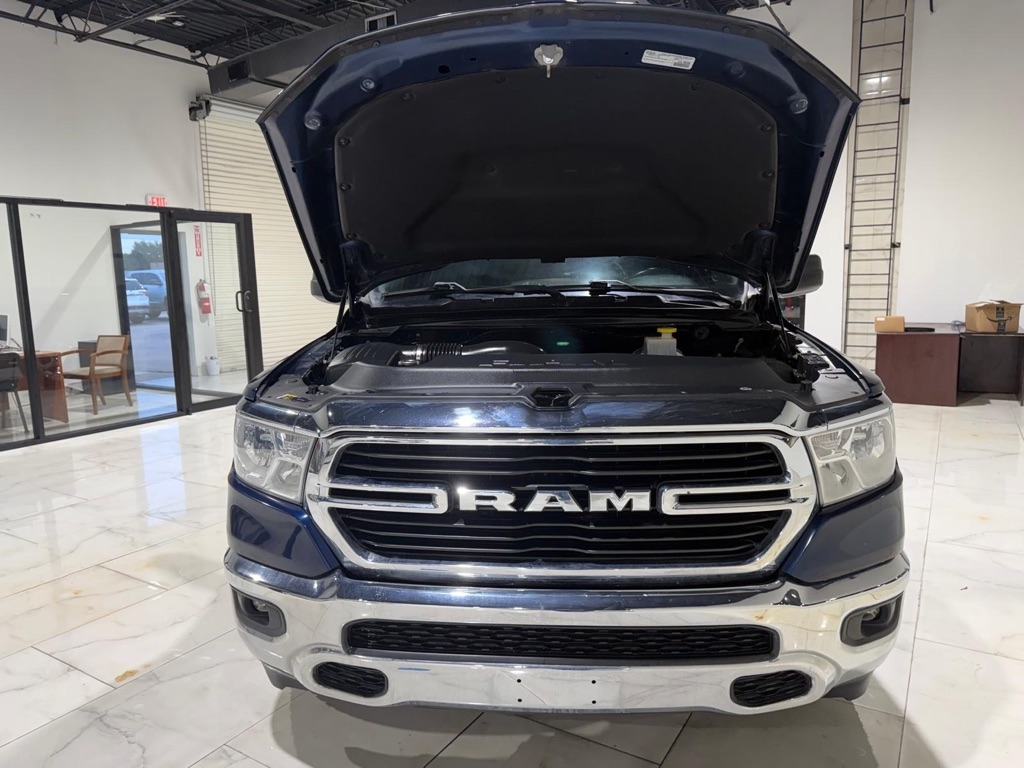 RAM 1500 Big Horn Quad Cab 2WD 2021