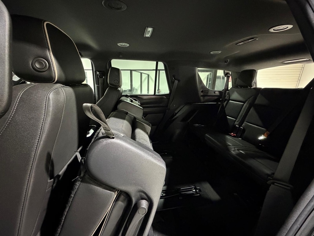 Chevrolet Tahoe Premier 2023