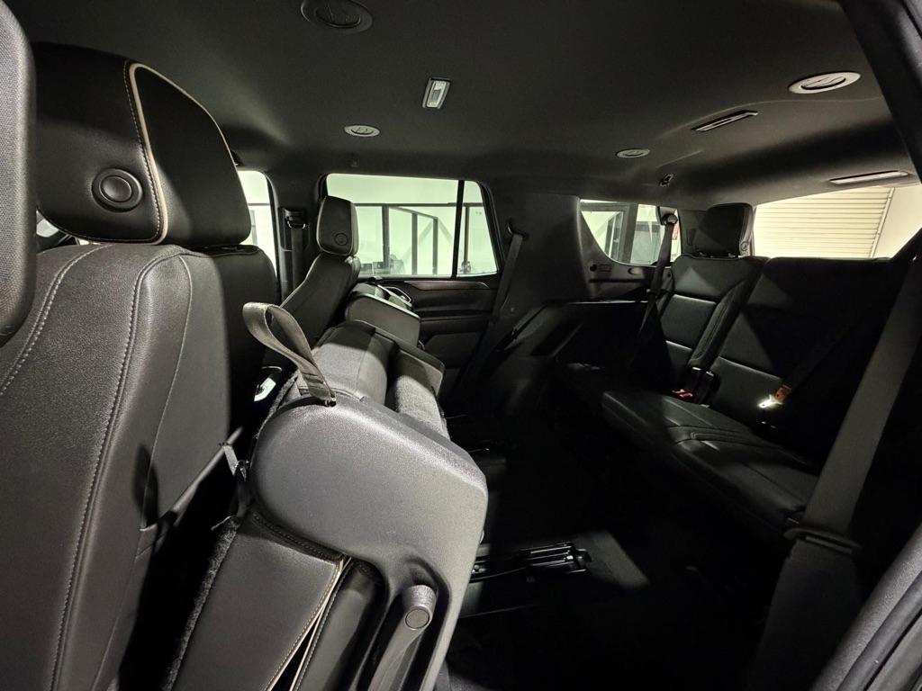 Chevrolet Tahoe Premier 2023