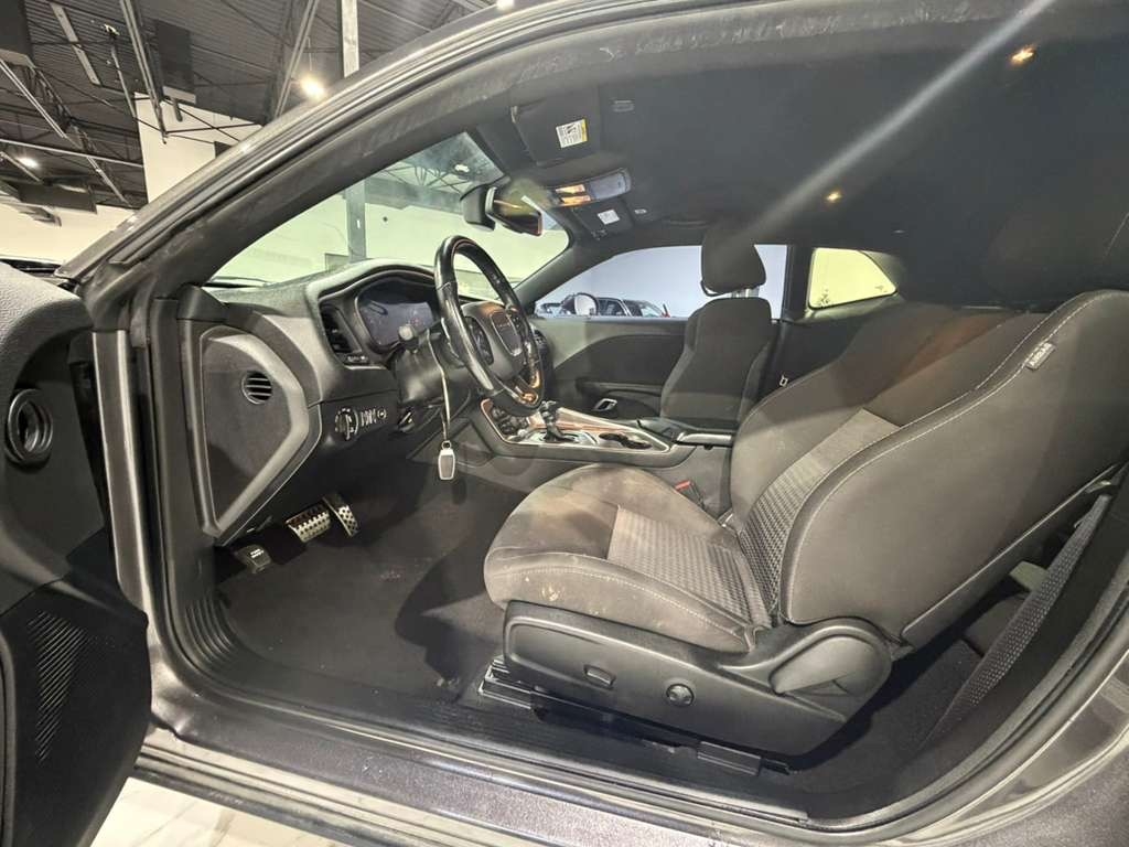 Dodge Challenger R/T Plus 2022