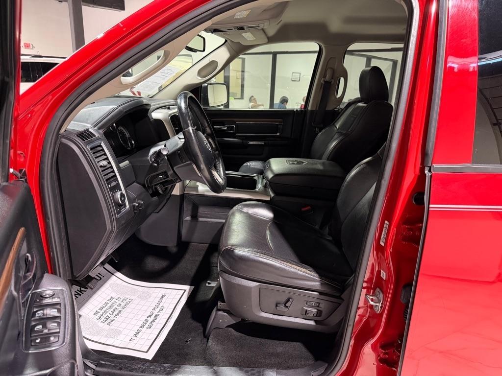 RAM 1500 Laramie Crew Cab SWB 2WD 2017