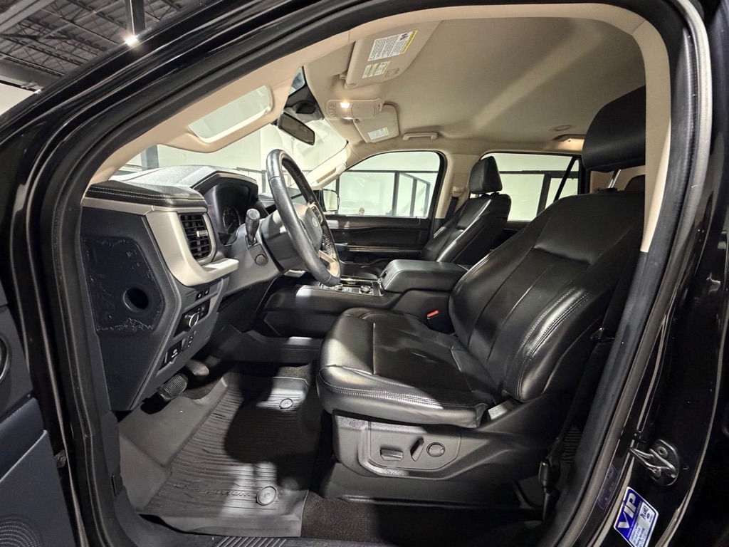 Ford Expedition XLT 4WD 2022