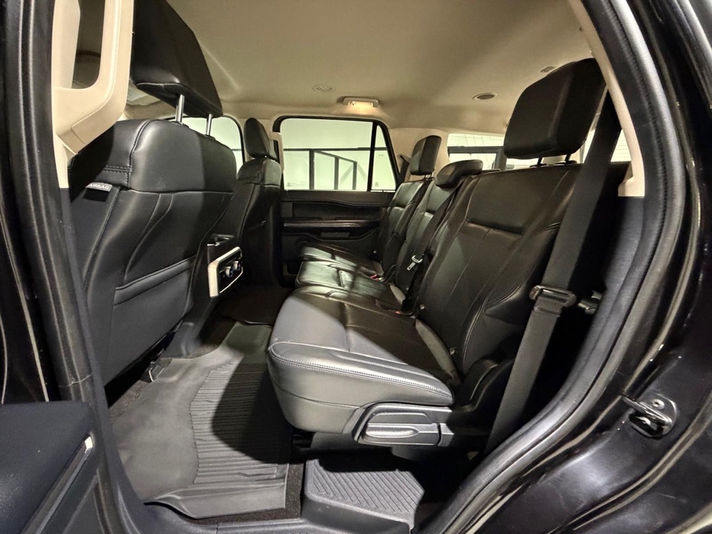 Ford Expedition XLT 4WD 2022