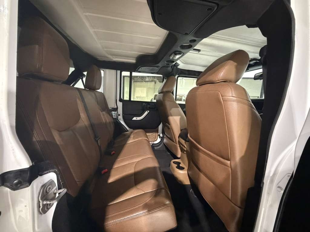 Jeep Wrangler Unlimited Rubicon 4WD 2016