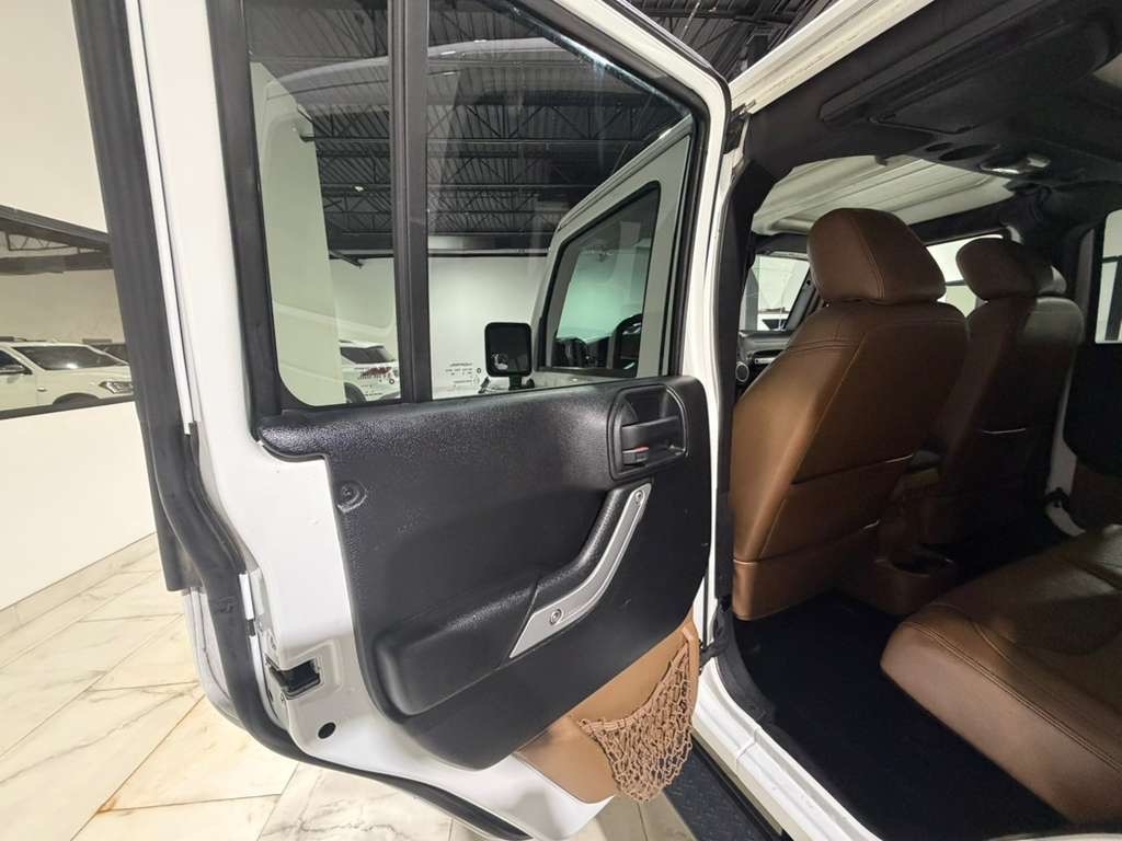 Jeep Wrangler Unlimited Rubicon 4WD 2016