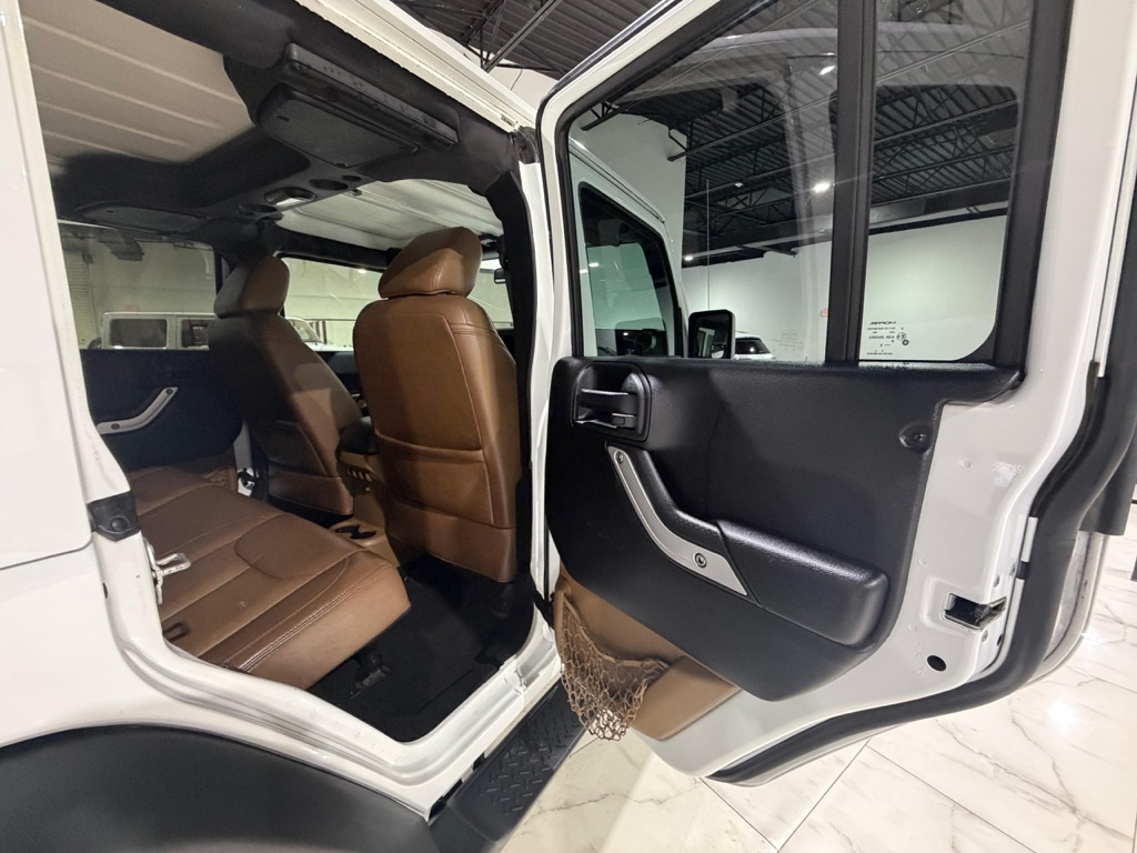 Jeep Wrangler Unlimited Rubicon 4WD 2016