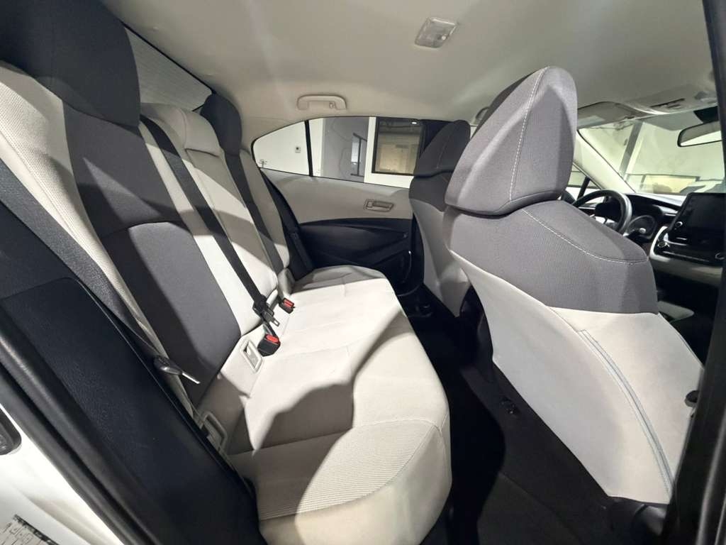 Toyota Corolla LE 2022