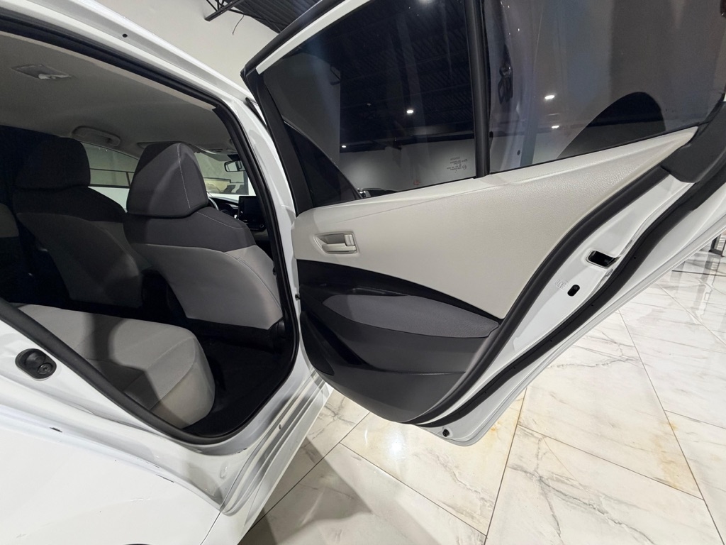 Toyota Corolla LE 2022