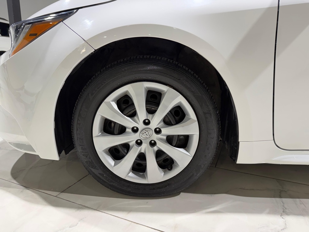 Toyota Corolla LE 2022