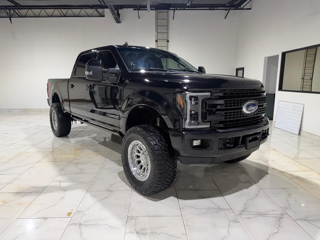 Ford F-250 SD Lariat Crew Cab 4WD 2019