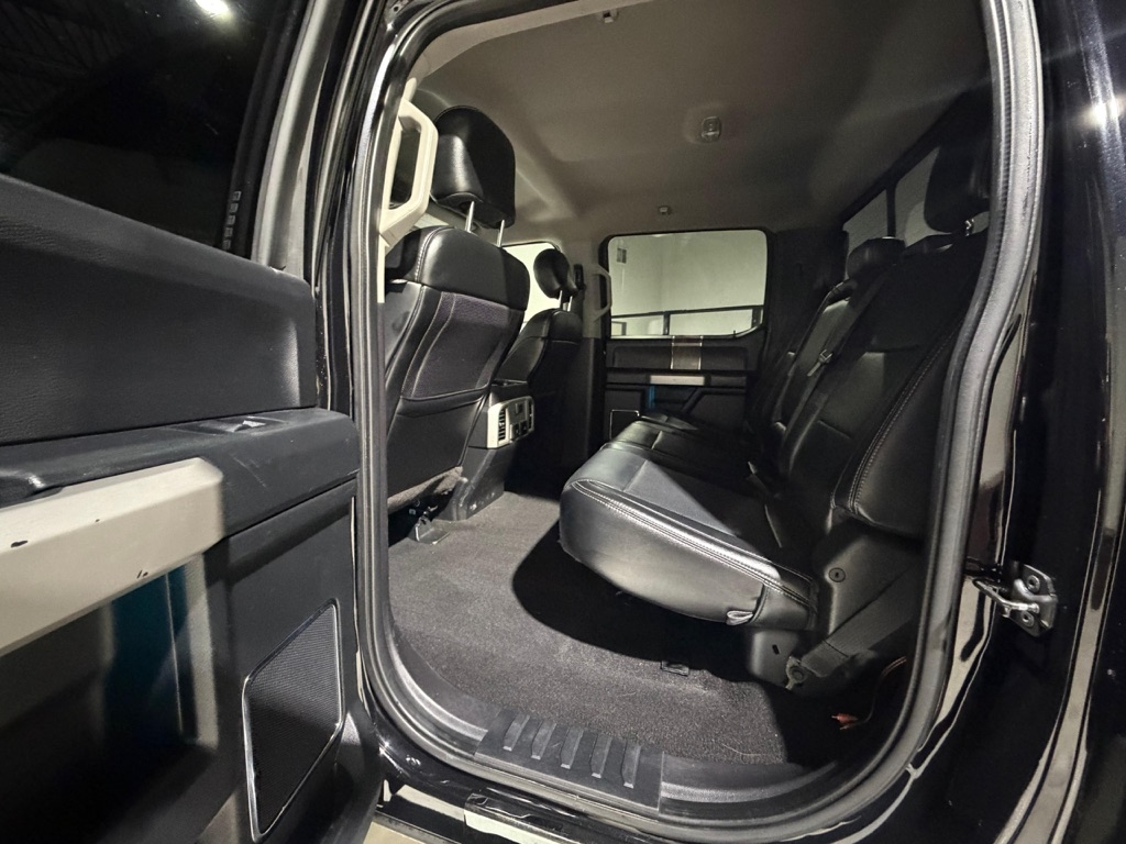 Ford F-250 SD Lariat Crew Cab 4WD 2019