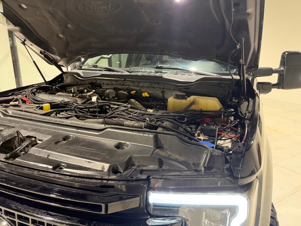 Ford F-250 SD Lariat Crew Cab 4WD 2019